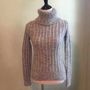 Chunky ribbed turtle neck